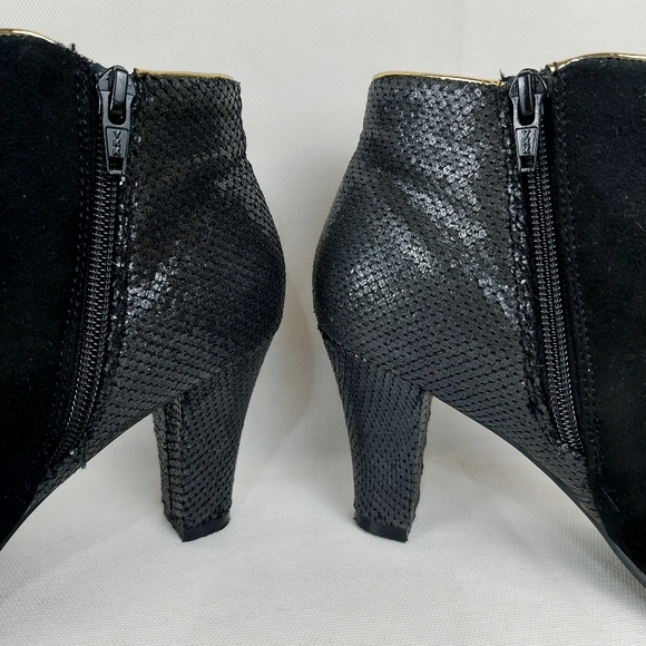 ALBERTO black heeled booties faux leather ankle boots gold accents - Picture 8 of 15